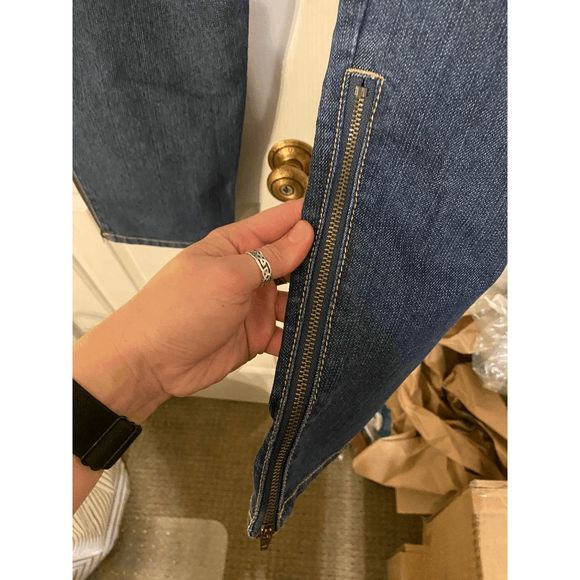 Fashion Bug NWT Tapered Jeans Side Slit With Zipper Closure, Women’s Size 22 - Picture 7 of 15